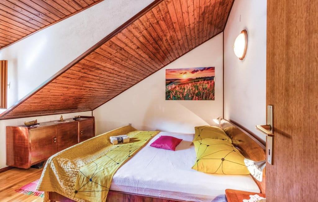 Holiday Home Perunika Zezevica Экстерьер фото