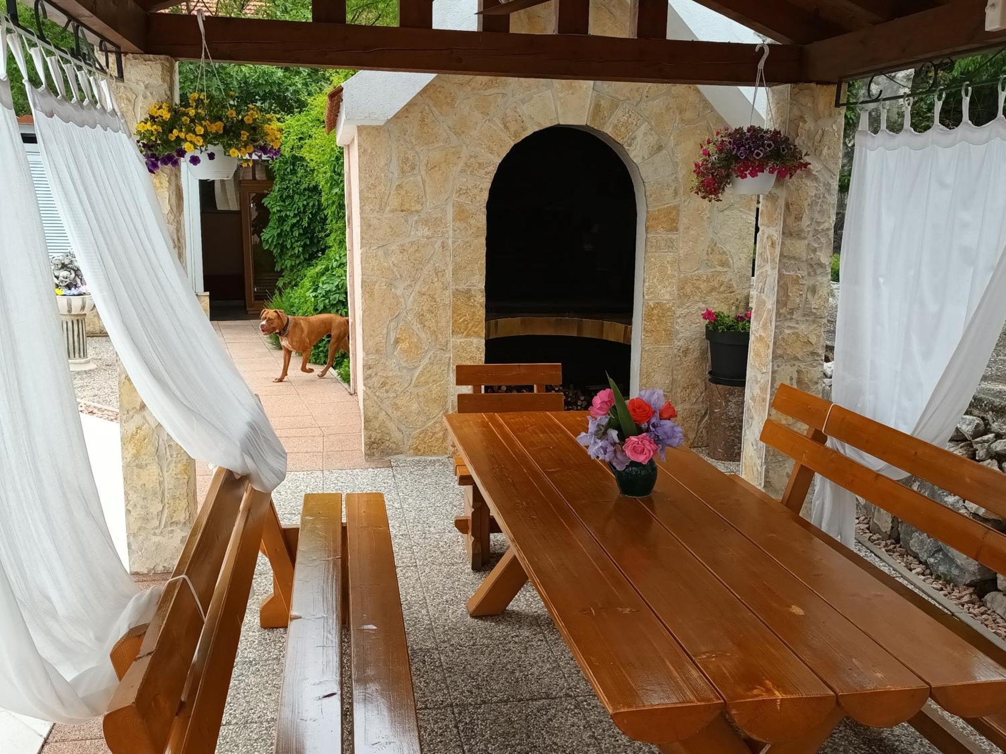 Holiday Home Perunika Zezevica Экстерьер фото