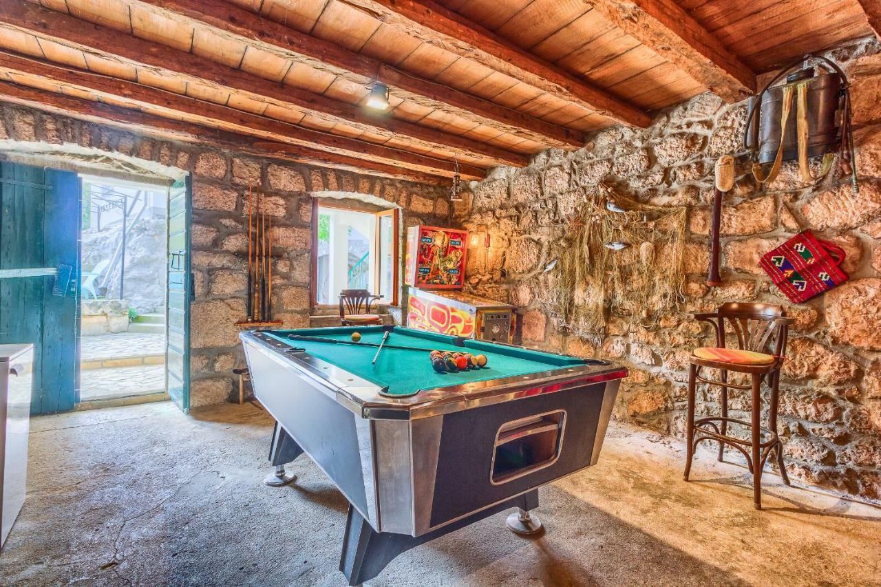 Holiday Home Perunika Zezevica Экстерьер фото