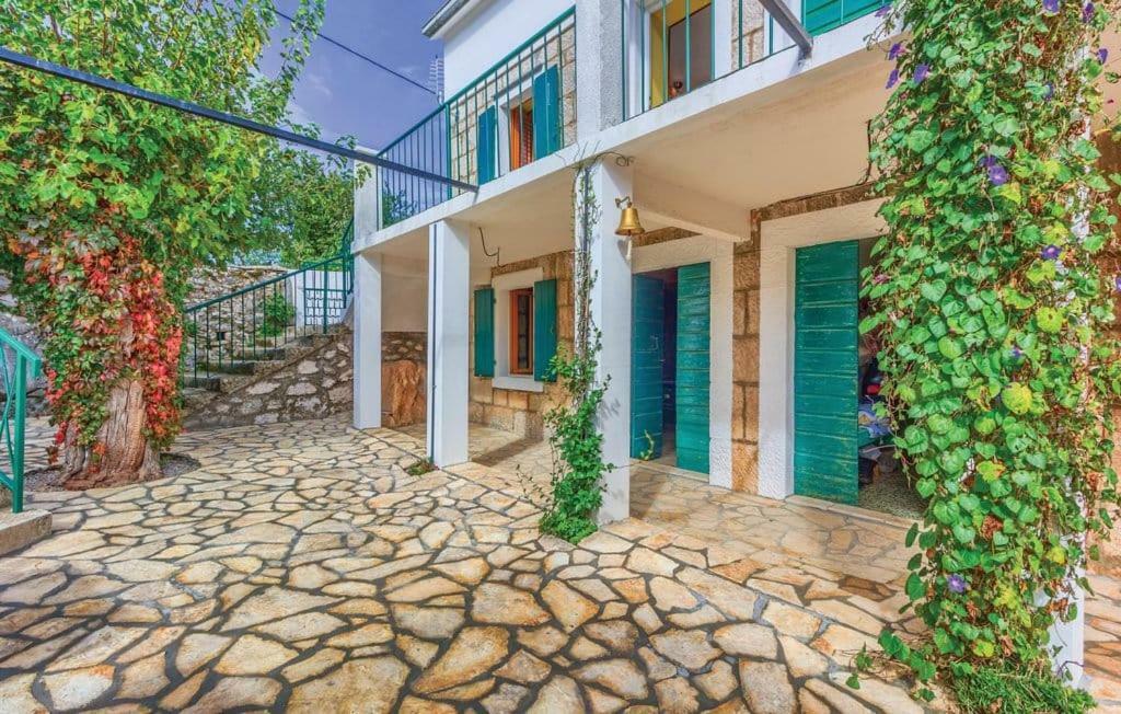 Holiday Home Perunika Zezevica Экстерьер фото